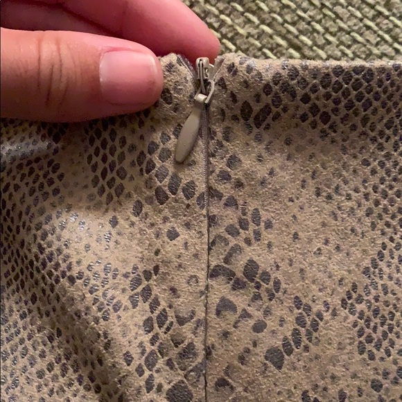 Snakeskin skort!! - Picture 6 of 6